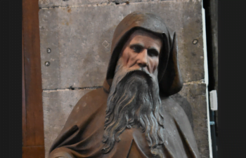 Saint Antoine l’ermite, un trésor de la statuaire gothique hennuyer presque de retour à la maison